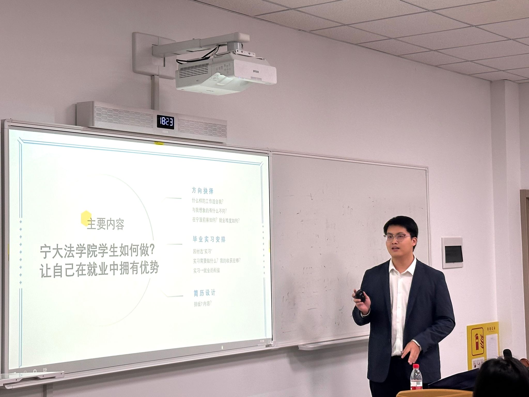 皇冠博彩